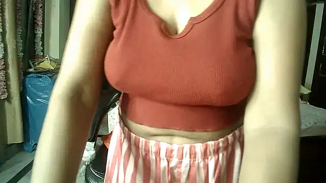 Snapshot of Anaconda-Mall chatting on May 2026 08:14:01 PM Anaconda-Mall online show from May 2026 08:14:01 PM