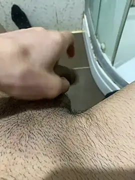 Snapshot of BatchedTracer chatting on March 2026 11:10:02 PM BatchedTracer online show from March 2026 11:10:02 PM