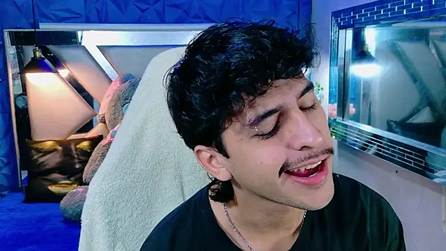 Snapshot of Alan_Del_Reyx chatting on January 2026 04:37:02 AM Alan Del Reyx online show from January 2026 04:37:02 AM