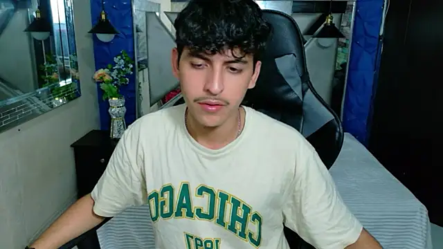 Snapshot of Alan_Del_Reyx chatting on February 2026 03:29:02 AM Alan Del Reyx online show from February 2026 03:29:02 AM