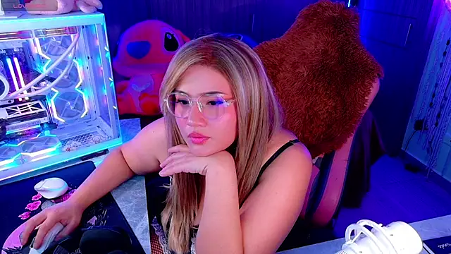 Snapshot of Allison_GAMERS chatting on September 2025 06:00:01 PM Allison GAMERS online show from September 2025 06:00:01 PM