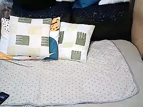 xxhottinybabe online show from October 2025 06:52:01 PM