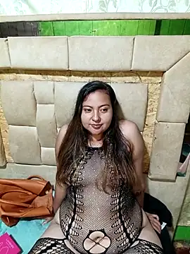 Snapshot of Marianaa_KS chatting on May 2026 01:07:02 PM Marianaa KS online show from May 2026 01:07:02 PM