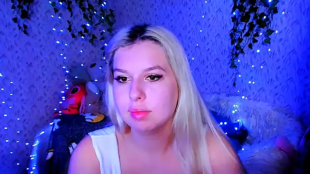 ChloeRicc online show from November 2025 08:09:01 PM