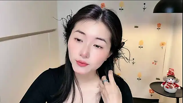 Snapshot of Rosalind_xixi chatting on April 2026 01:39:01 AM Rosalind xixi online show from April 2026 01:39:01 AM