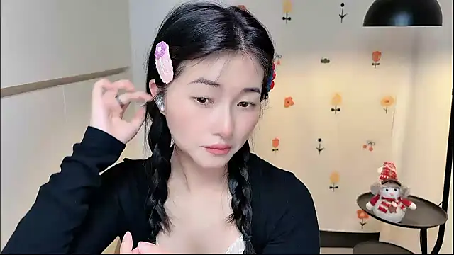 Snapshot of Rosalind_xixi chatting on April 2026 01:45:02 PM Rosalind xixi online show from April 2026 01:45:02 PM