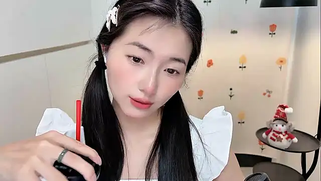 Snapshot of Rosalind_xixi chatting on April 2026 03:30:02 AM Rosalind xixi online show from April 2026 03:30:02 AM
