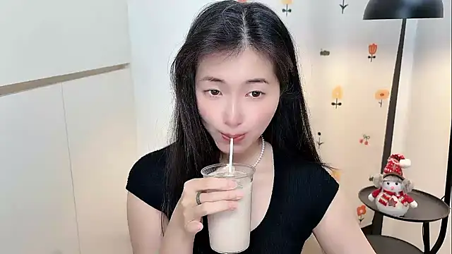 Snapshot of Rosalind_xixi chatting on April 2026 02:53:02 AM Rosalind xixi online show from April 2026 02:53:02 AM