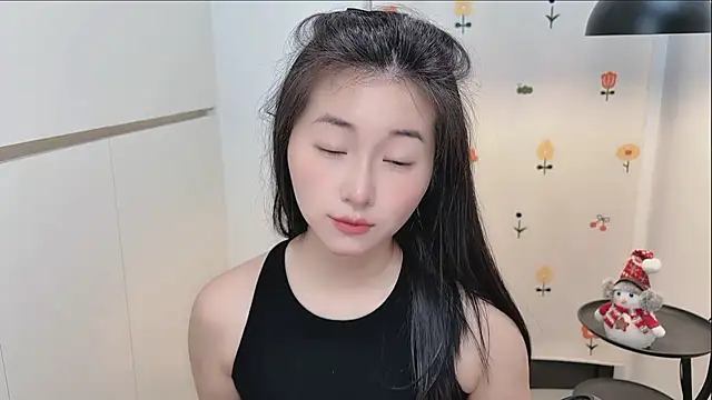 Snapshot of Rosalind_xixi chatting on April 2026 02:40:02 AM Rosalind xixi online show from April 2026 02:40:02 AM