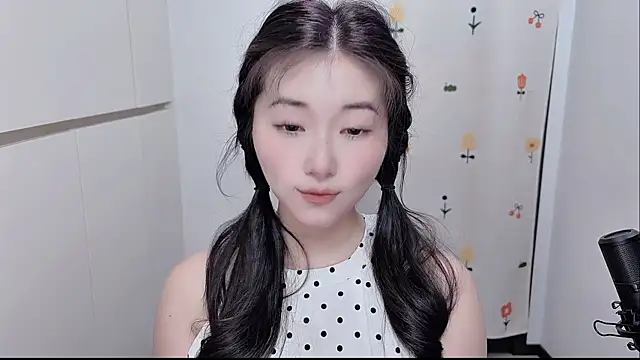 Rosalind xixi online show from June 2026 03:32:02 AM