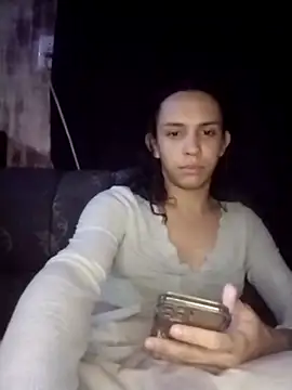 Snapshot of LunaMell chatting on October 2025 07:22:01 PM LunaMell online show from October 2025 07:22:01 PM