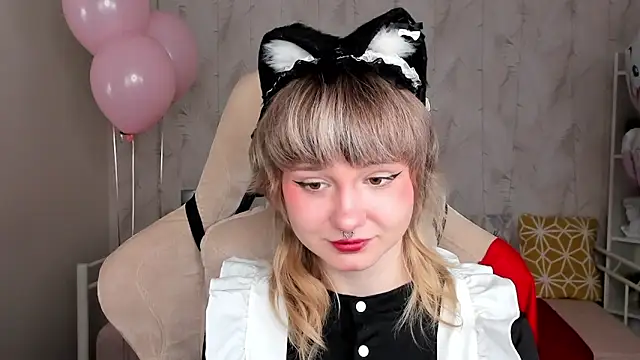 Snapshot of Tori_Cutie chatting on April 2026 12:09:02 AM Tori Cutie online show from April 2026 12:09:02 AM