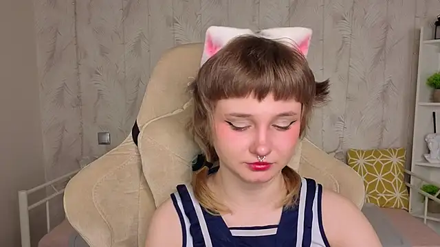 Tori Cutie online show from April 2026 12:05:02 AM