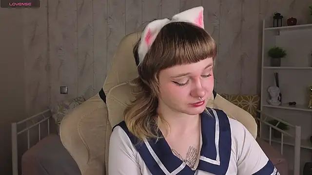 Tori Cutie online show from May 2026 12:08:02 AM
