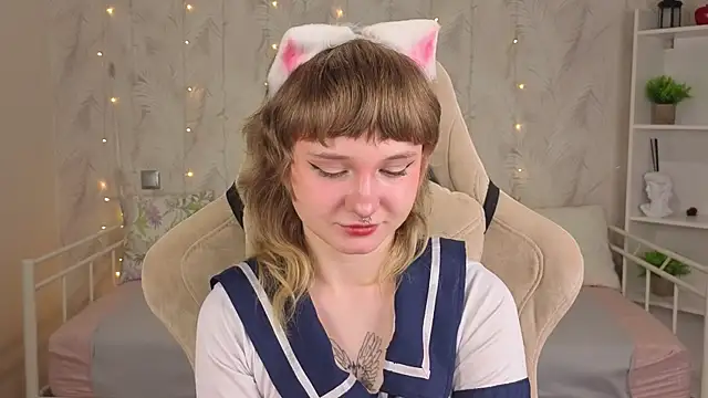 Tori Cutie online show from May 2026 12:08:02 AM