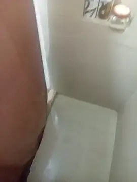 Tupapasiitooo online show from April 2026 04:29:01 AM