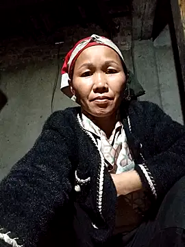 Snapshot of TinTin321 chatting on December 2025 10:54:01 AM TinTin321 online show from December 2025 10:54:01 AM