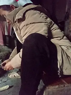 Snapshot of TinTin321 chatting on January 2026 09:01:02 AM TinTin321 online show from January 2026 09:01:02 AM