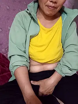 Snapshot of TinTin321 chatting on February 2026 04:42:02 AM TinTin321 online show from February 2026 04:42:02 AM