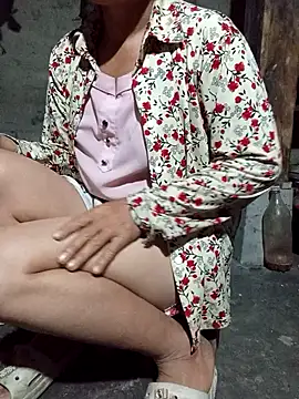 Snapshot of TinTin321 chatting on March 2026 11:44:01 PM TinTin321 online show from March 2026 11:44:01 PM