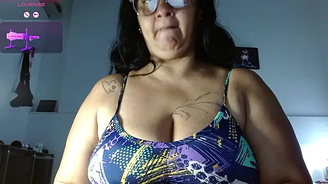 18and45couple online show from March 2026 04:18:02 AM