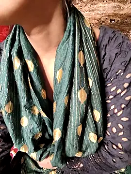 Indian-Aleena online show from September 2025 04:29:02 PM