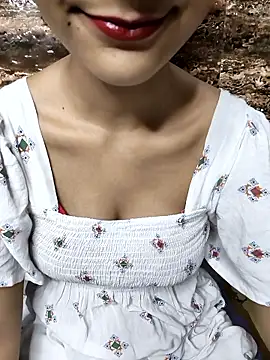 Indian-Aleena online show from October 2025 06:38:02 PM