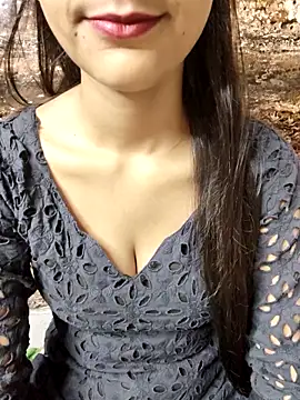 Indian-Aleena online show from October 2025 08:12:02 AM