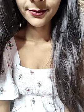 Indian-Aleena online show from November 2025 08:29:02 AM