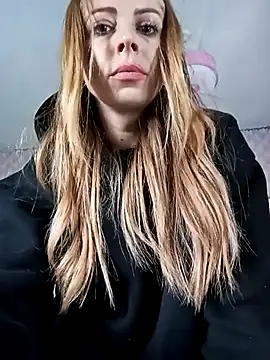 Snapshot of Hyupobigih chatting on October 2025 12:17:02 PM Hyupobigih online show from October 2025 12:17:02 PM