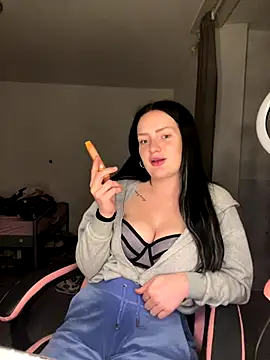 Snapshot of baddestbaabyy chatting on October 2025 07:57:02 PM baddestbaabyy online show from October 2025 07:57:02 PM