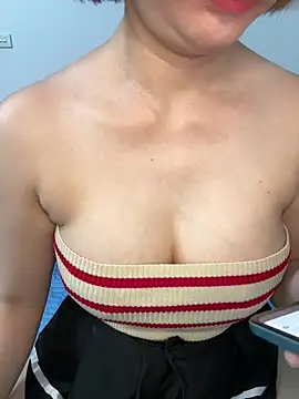 Linh linh01 online show from October 2025 07:56:02 PM