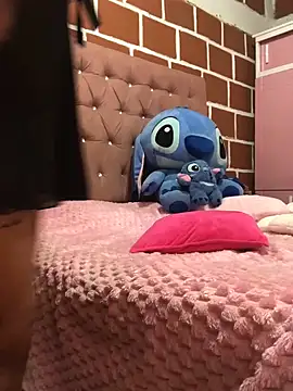 Snapshot of Rachellcooperrr chatting on February 2026 09:58:01 PM Rachellcooperrr online show from February 2026 09:58:01 PM