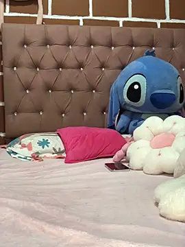 Snapshot of Rachellcooperrr chatting on March 2026 08:15:01 PM Rachellcooperrr online show from March 2026 08:15:01 PM