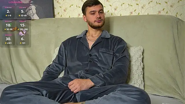 johnstoneisland online show from September 2025 07:57:01 AM