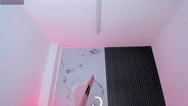 chloesagee online show from July 2026 12:07:01 AM
