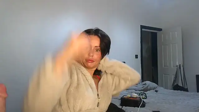 Snapshot of OliviaRyan22 chatting on January 2026 06:48:02 AM OliviaRyan22 online show from January 2026 06:48:02 AM