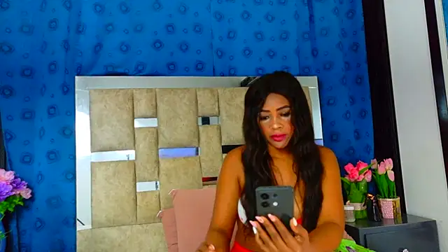 PerlaZultana online show from December 2025 08:14:02 PM