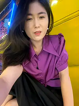 xtt1689999 online show from October 2025 12:02:02 PM