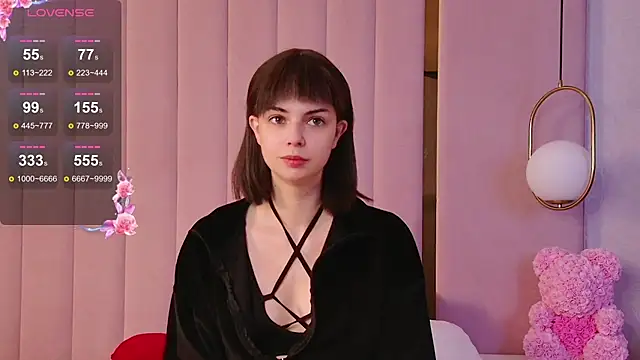 Snapshot of Miranda_Kerry chatting on December 2025 06:30:02 AM Miranda Kerry online show from December 2025 06:30:02 AM