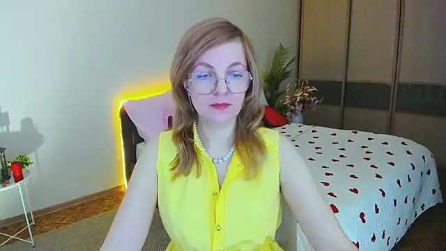 YourUniverser online show from April 2026 09:32:02 AM