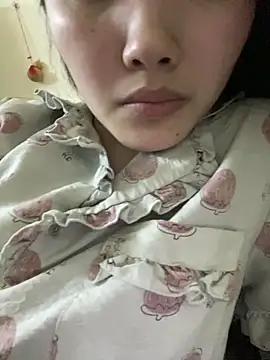 Snapshot of Xu_Xubaby chatting on October 2025 03:45:01 PM Xu Xubaby online show from October 2025 03:45:01 PM