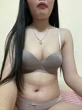 Snapshot of Xu_Xubaby chatting on December 2025 11:49:02 AM Xu Xubaby online show from December 2025 11:49:02 AM