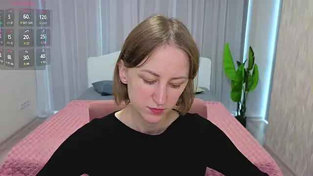 LuluChiiii online show from October 2025 10:34:02 AM