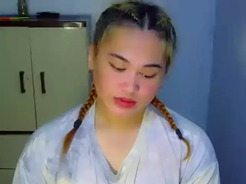 Snapshot of Annierose_ts chatting on February 2026 10:13:02 PM Annierose ts online show from February 2026 10:13:02 PM