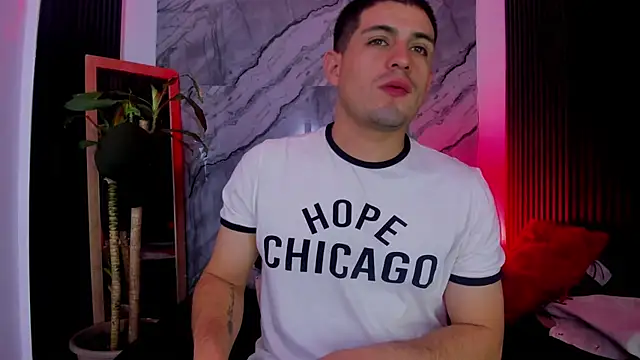 Snapshot of William_Steel_ chatting on September 2025 12:18:02 PM William Steel online show from September 2025 12:18:02 PM