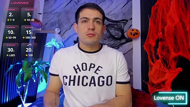 Snapshot of William_Steel_ chatting on October 2025 12:03:02 PM William Steel online show from October 2025 12:03:02 PM