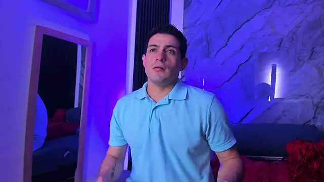 Snapshot of William_Steel_ chatting on November 2025 04:04:01 AM William Steel online show from November 2025 04:04:01 AM