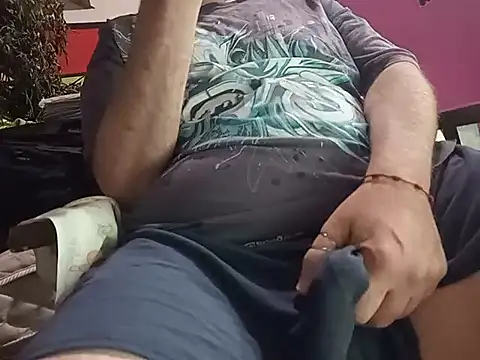 BabyBearMilk online show from May 2026 02:47:02 PM