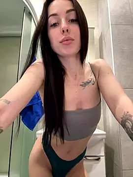 Snapshot of SakuraSara chatting on November 2025 04:48:02 AM SakuraSara online show from November 2025 04:48:02 AM